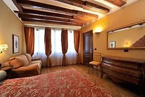 Byron Apartment Venice 0*,  Italy
